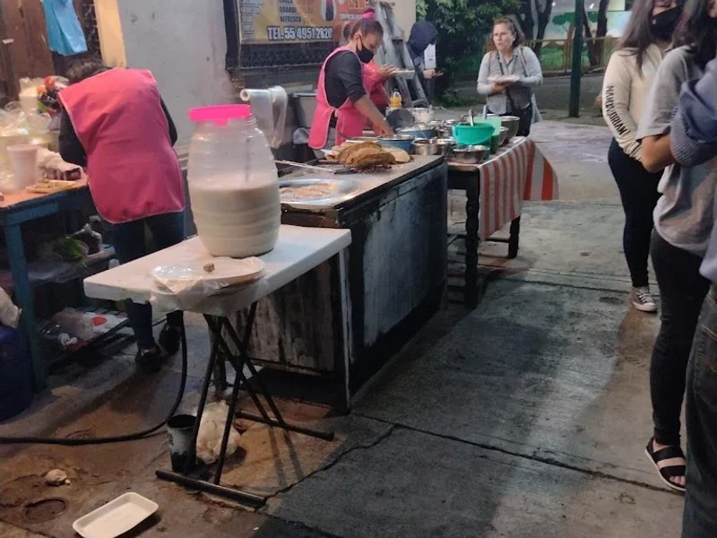 DELICIOSAS QUESADILLAS LAS MAMIS