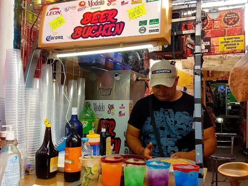 Micheladas "Beer Buchín Tepito"