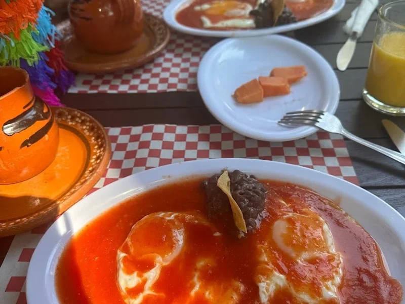 El Comal y la Olla
