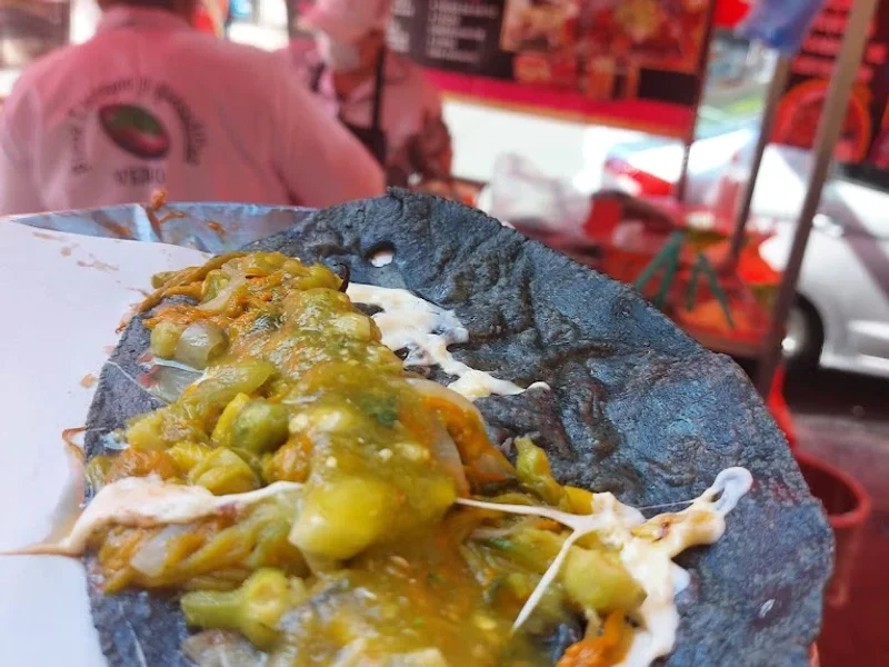 Tlacoyos y Quesadillas "Vero"