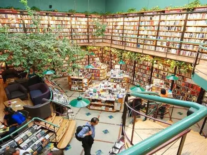 Cafebrería El Péndulo Polanco