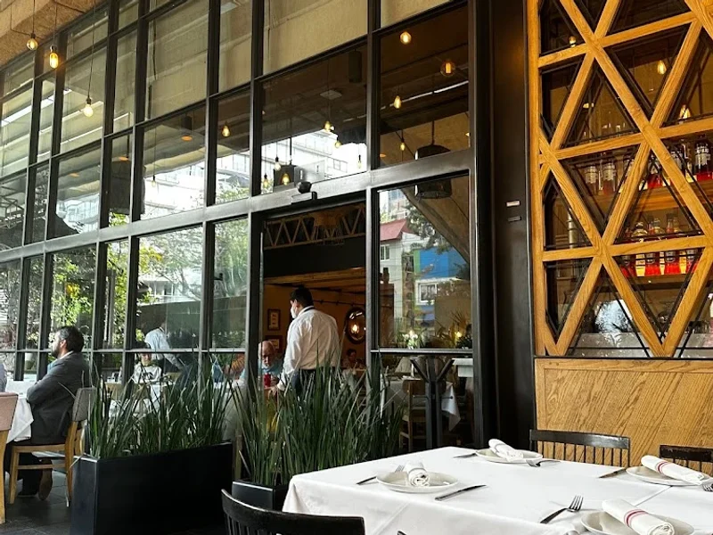 Trattoria Della Casa Nouva