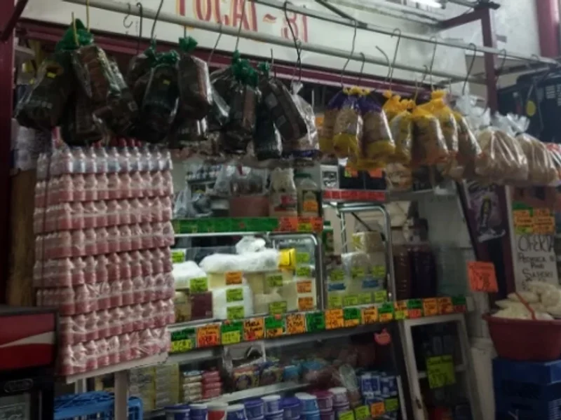 Café Uruapan local 31