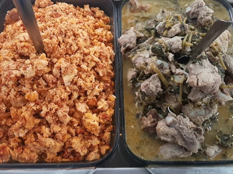 "EL PERICO" tacos de guisado