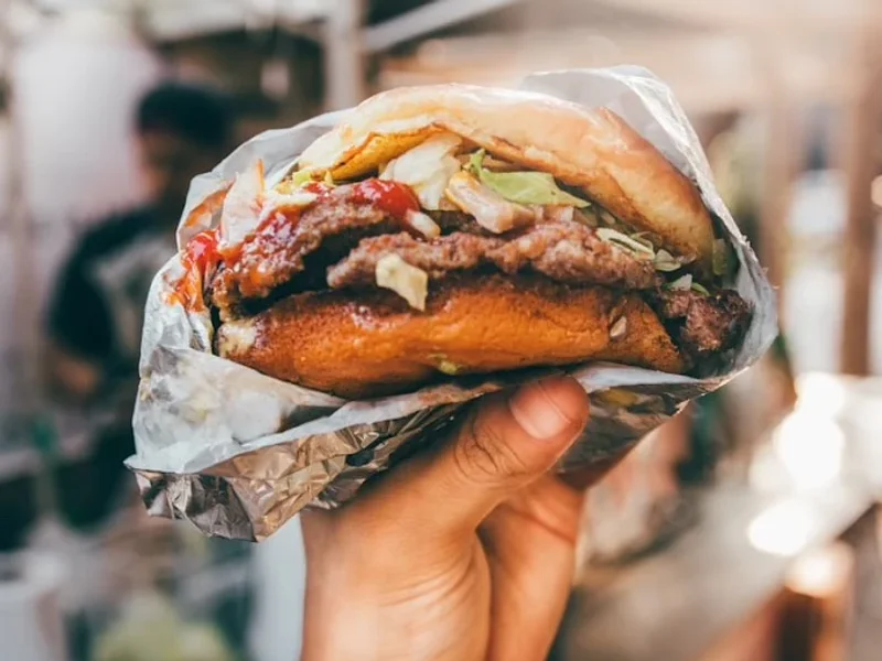 La Sociedad Mexicana de Hamburguesas - Metropolitano