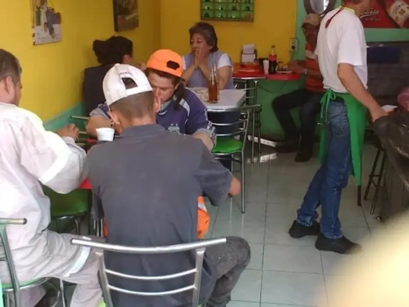 Taquería los tronquitos