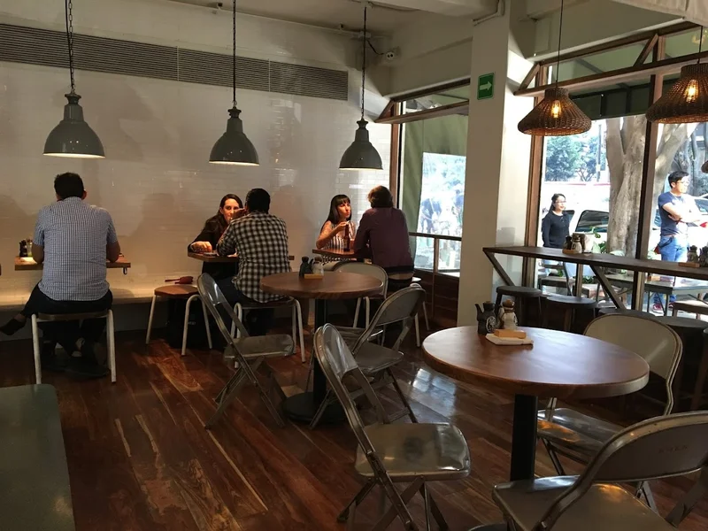 Maikai Poke Cuauhtémoc