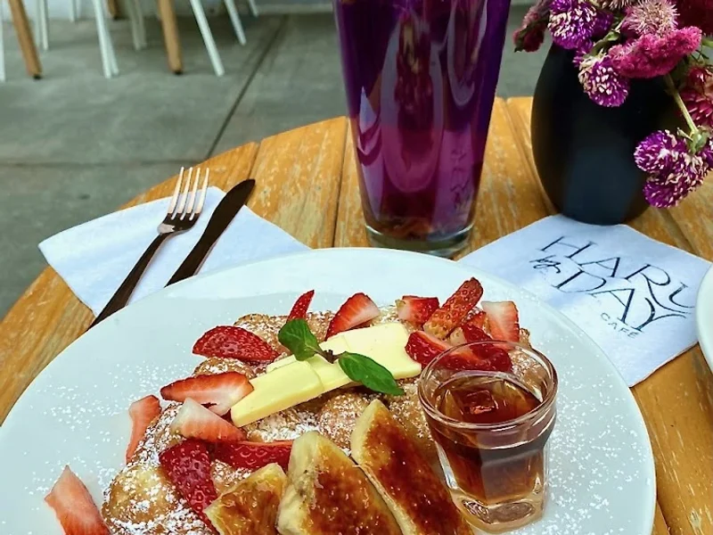Haru By Day Café