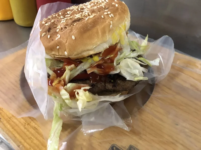 HAMBURGUESAS AL CARBON