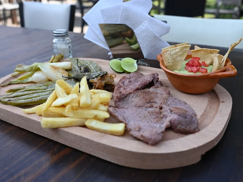 El Zapata "Restaurante Familiar"