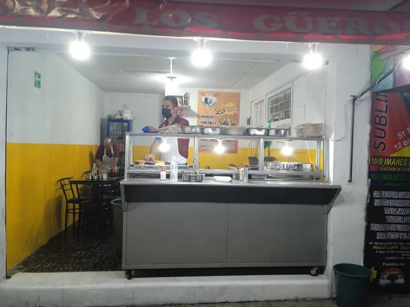 Taquería Los Güeros