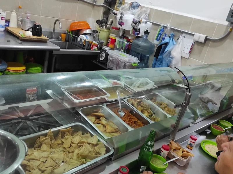 Comida Corrida Mi Luchita