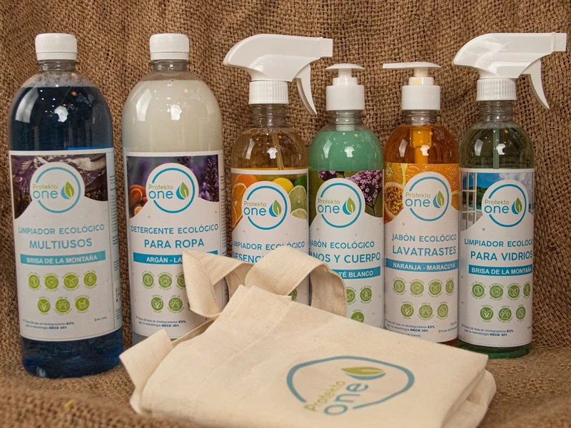 Germina Nápoles: Cafetería, Sandwiches &Bagels, Tienda a Granel