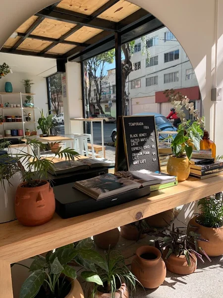 Benigna Pura buena ondez