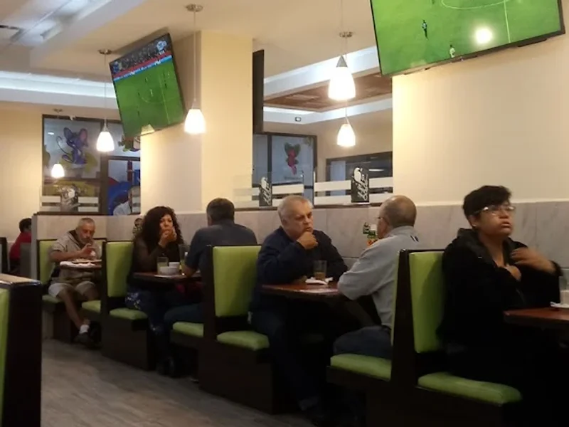 Los Bisquets Obregón