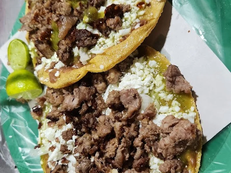 Sopes de la Obrera