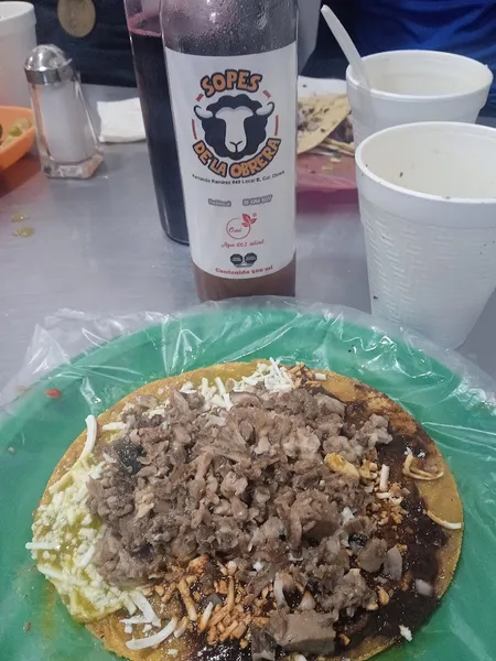 Sopes de la Obrera