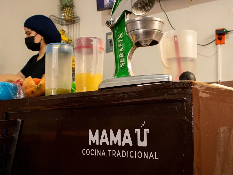 COCINA "Mamá U"