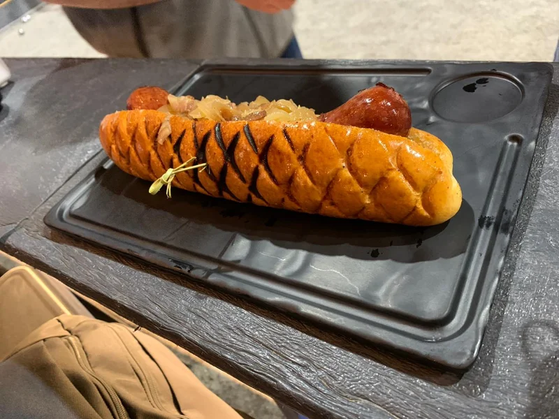 El Chepe - tacos, cortes, hotdogs, snacks, mixología.