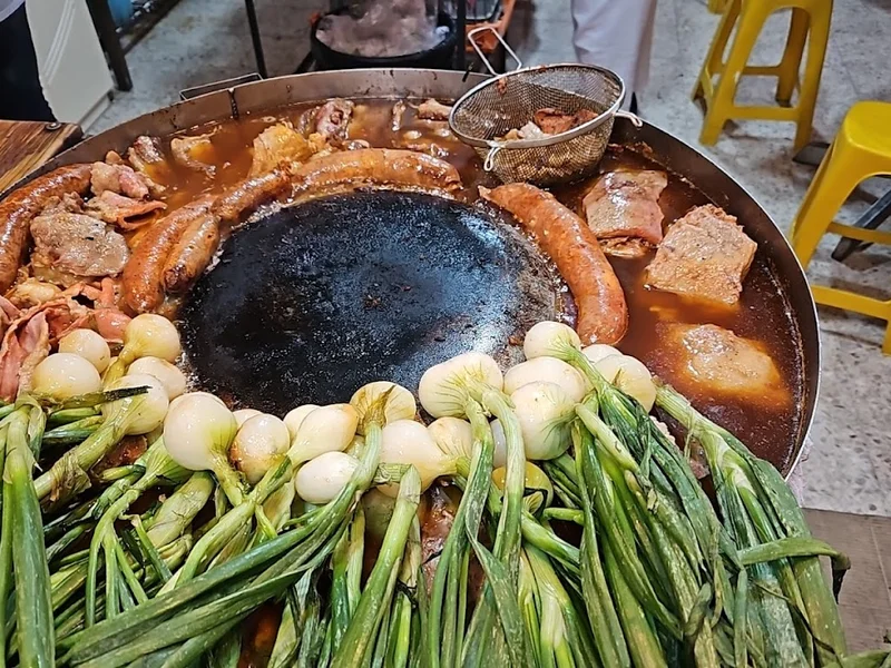 Taqueria El Pipirin 2