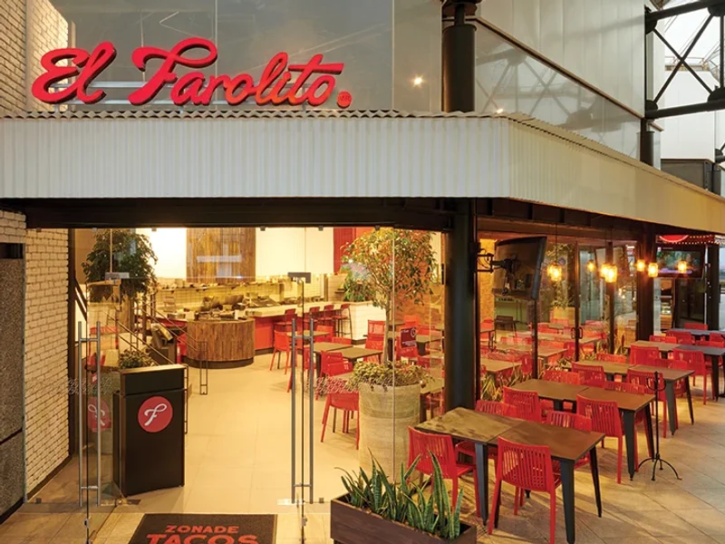 El Farolito Pedregal