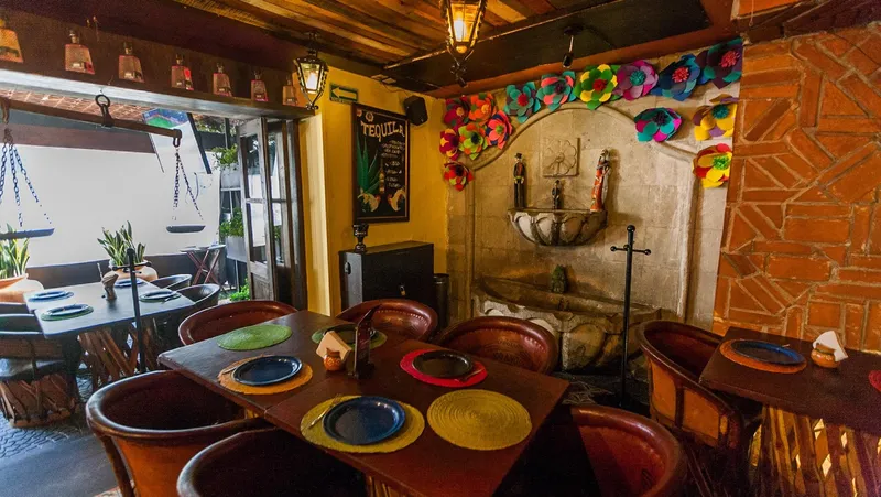 El Mexicano Restaurante y Mezcalería