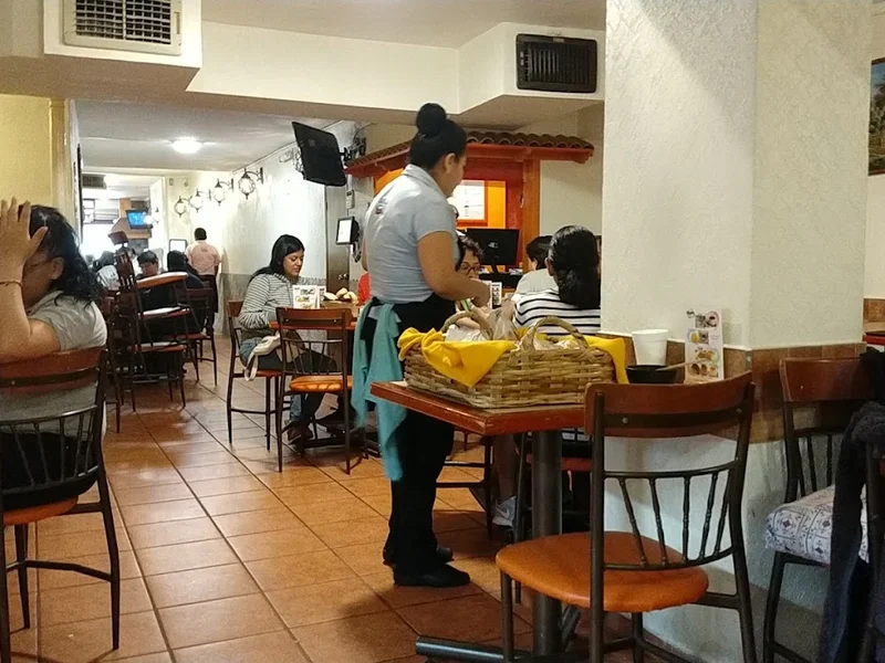 RESTAURANTE EL Sazón