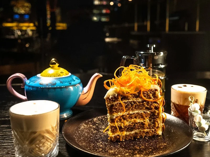 Colmillo - Artz Pedregal - Steakhouse "Regio", "HQ-Street-Flavored" Tacos, Seafood & Cocktail-bar