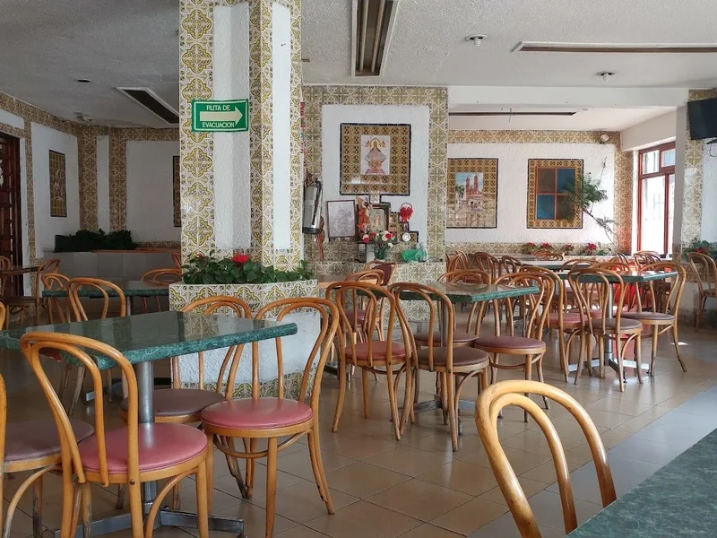 Restaurante y Caldos de Gallina "El Tío Pedro"