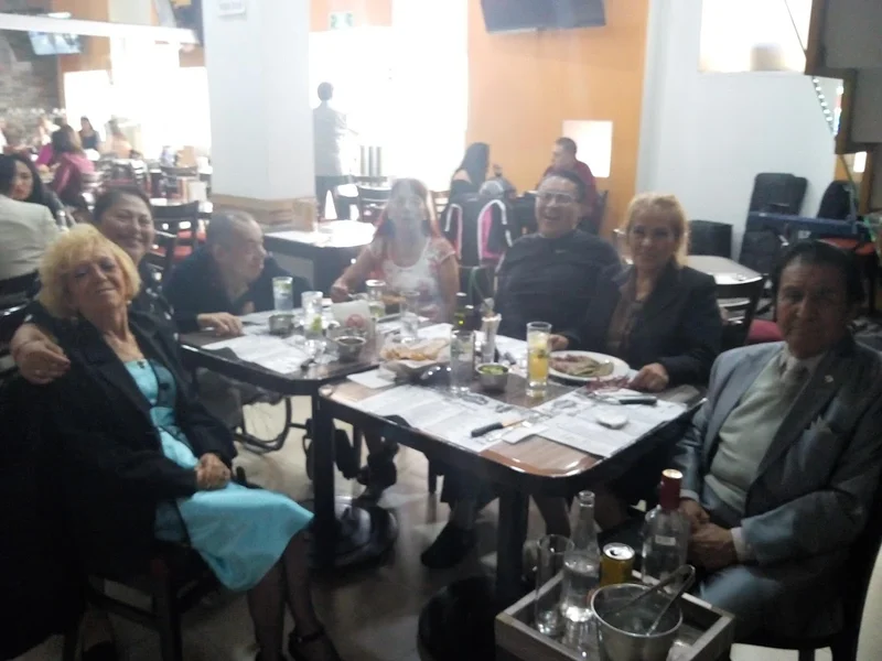 La Reyna Restaurante Bar & Cantina