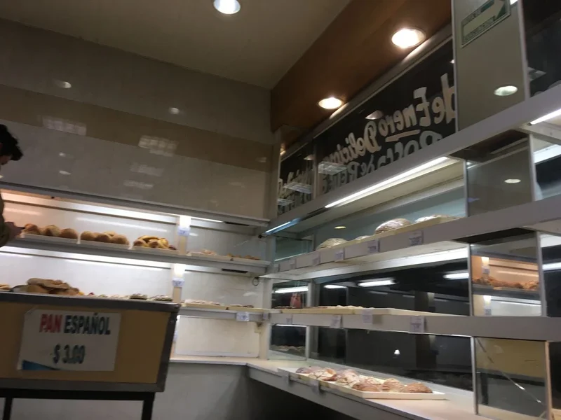 Pastelería y Lonchería La Joya