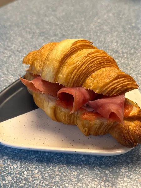 Sr. Croissant