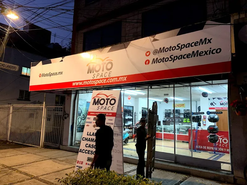 Moto Space México