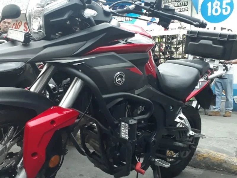 MOTO DF