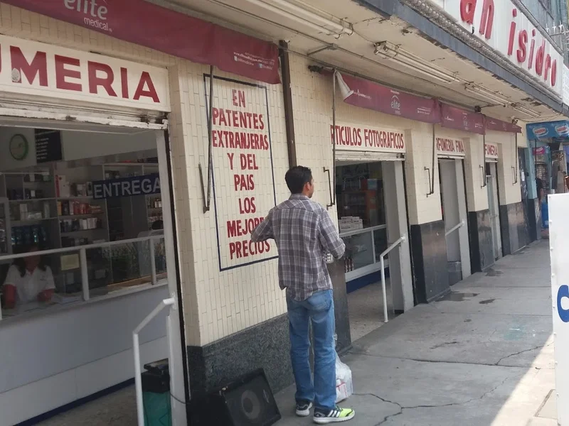 Farmacia San Isidro Niños Héroes