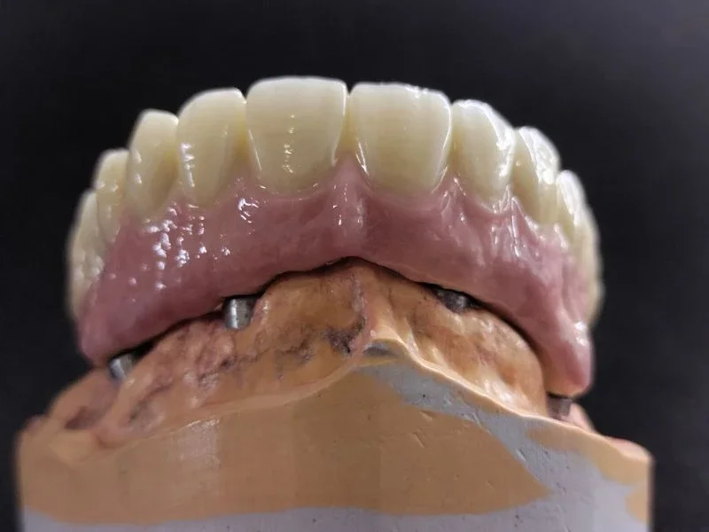 Dr. Raúl Méndez Cifuentes, Dentista - Odontólogo