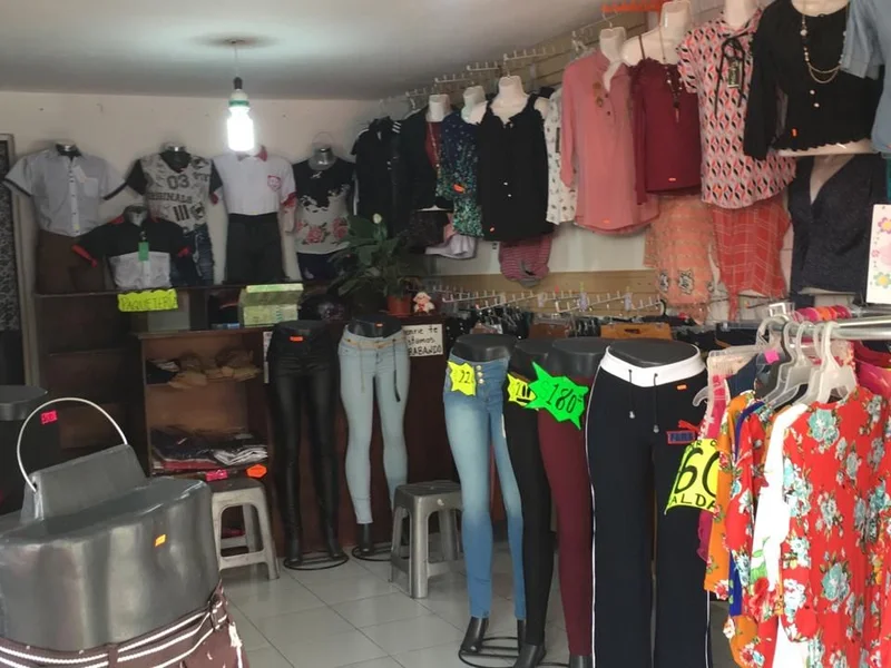 tienda de ropa jade
