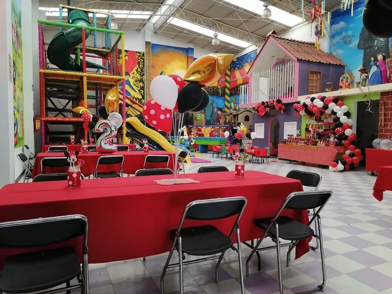 SALON DE EVENTOS INFANTILES MUNDO DIVERTIDO