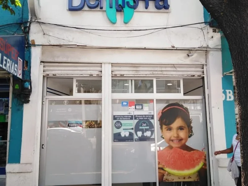 Dentis+a Santa Maria La Ribera