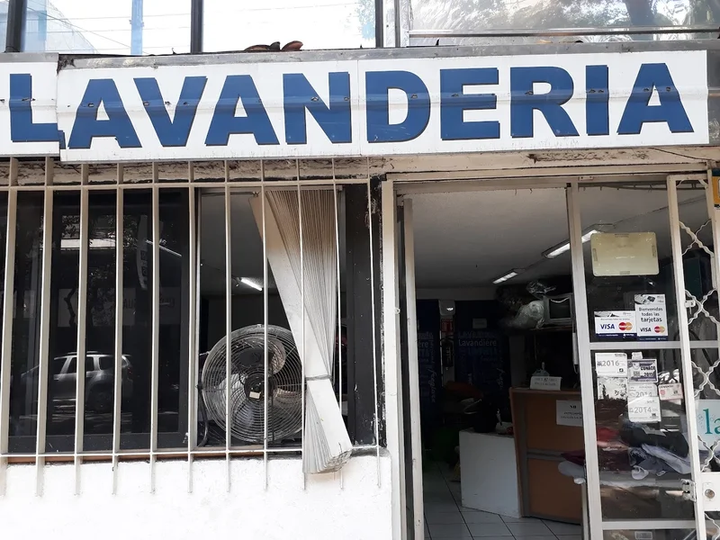 Lavandería - Laundry room