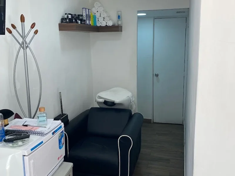 Barbers place plaza polanco