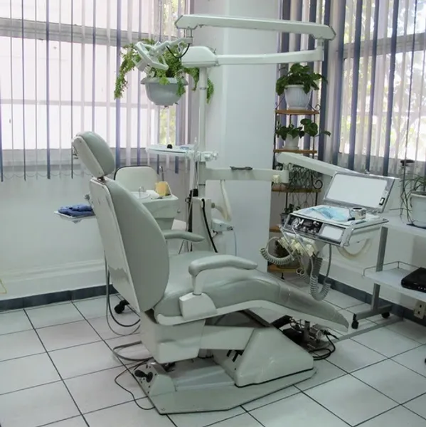 Dentistas Rehabilitacion Bucal Vazquez y Especialistas Polanco
