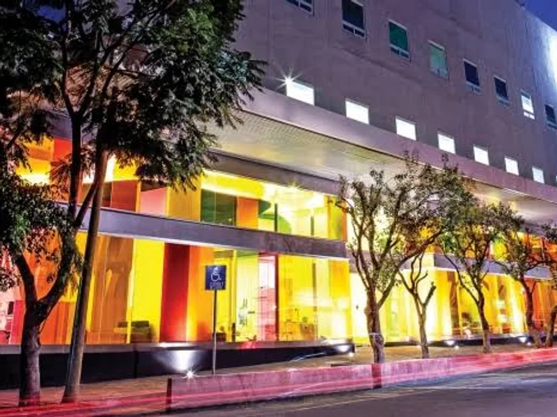 Just Smile Clínica Dental Napoles