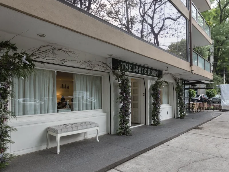 The White Room Polanco - BEAUTY BAR