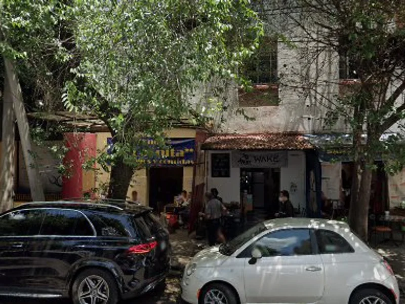 PASTELERÍA Y CAFETERÍA FRANCISS