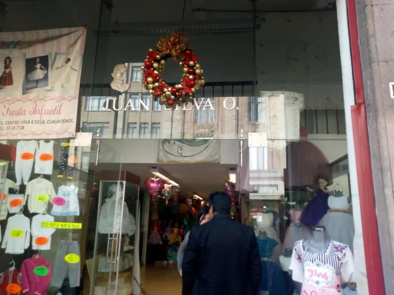 Ropa de bebé 20 de noviembre