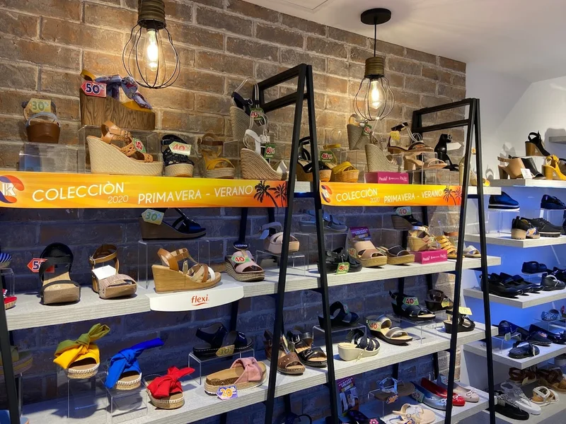 Zapaterías Karele Sucursal Alis