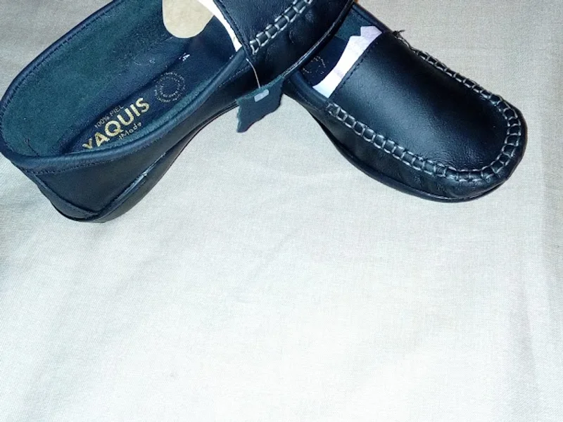 Zapatería 3 Hermanos