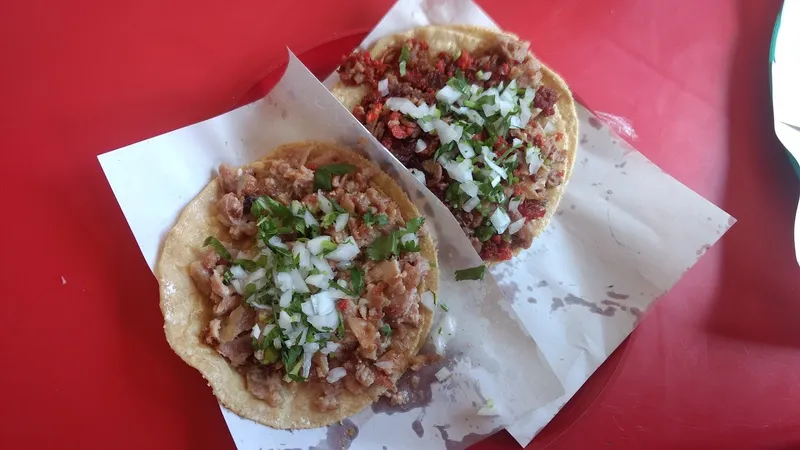 Tacos de tripa "El pariente"