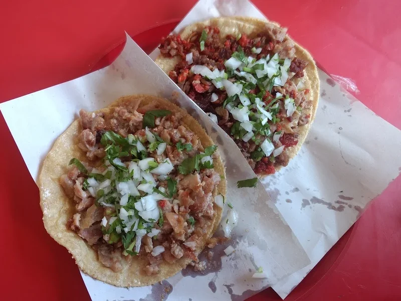 Tacos de tripa "El pariente"